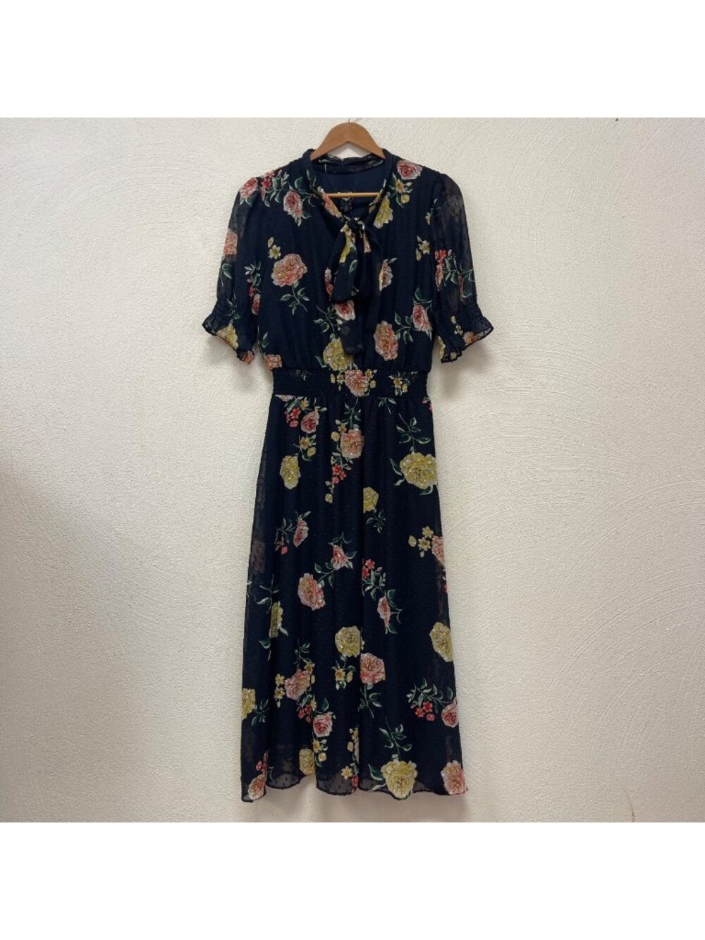 NWT DKNY Womens Black Sheer Chiffon Rose Floral Midi Dress Sz 8